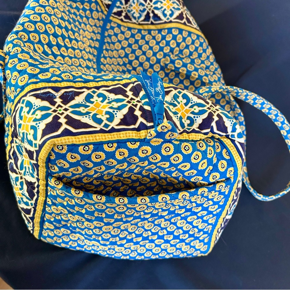 Vera Bradley Large Duffle - Picture 4 of 14